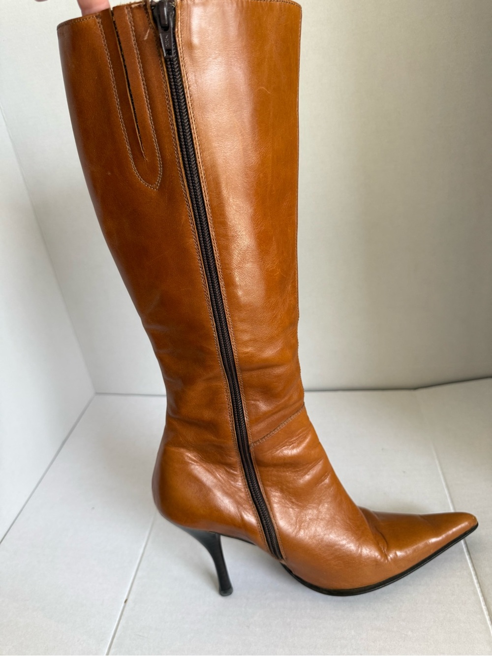 Italian 39 Gorgeous Tall Pointed Leather Boots Classic Cognac Brown-READ - Picture 12 of 14